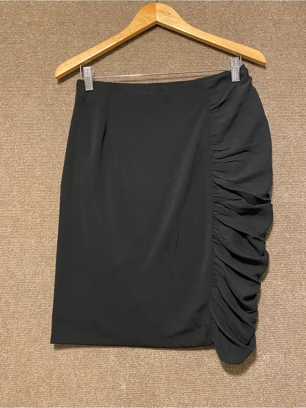 Ann Taylor Black Pencil Skirt with Ruched Side Detail Size 6P